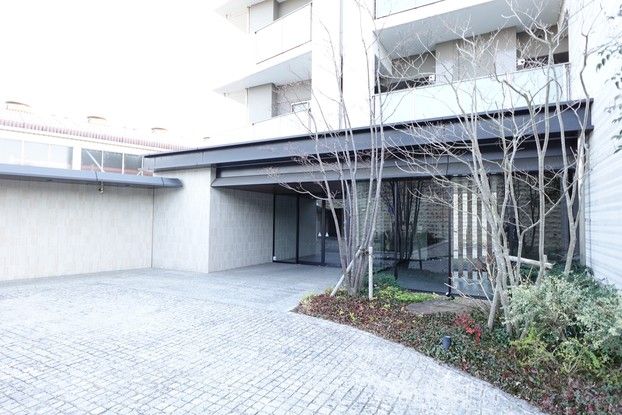 3LDK Apartment for Sale in Nishigawara, Okayama City - Thumbnail 2