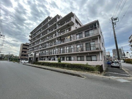 Renovated 3DK Apartment Near Tsuchiura Station, Ibaraki - Thumbnail 3