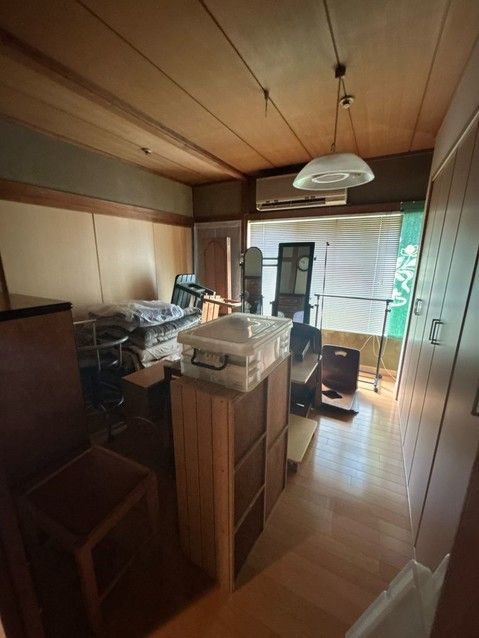 9K Reinforced Concrete House in Takamatsu, Kagawa - Thumbnail 4