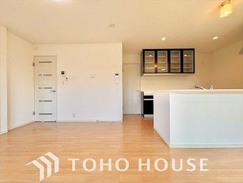 4LDK House for Sale in Suginami, Tokyo - 104.33 sqm - Thumbnail 3