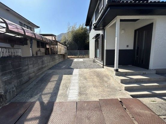 Renovated 3LDK House in Yamaguchi City - 90.5 sqm - Thumbnail 3