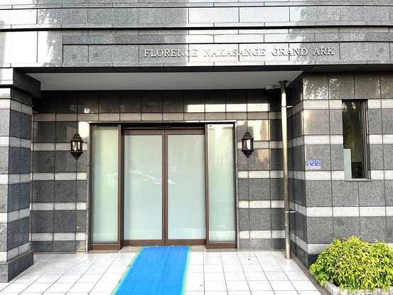 3LDK Renovated Apartment Near Shin-Nishi Daiji Machi Station - Thumbnail 2