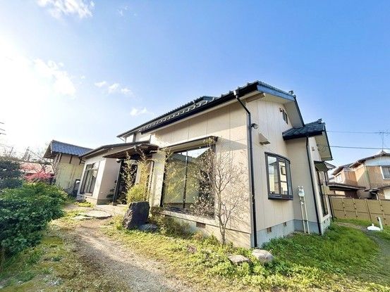 Renovated 5LDK House in Gosen City, Niigata with Large Garden - Thumbnail 3
