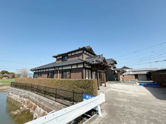Renovated 6DK House in Kanzaki City, Saga - 166.67 sqm - Thumbnail 2