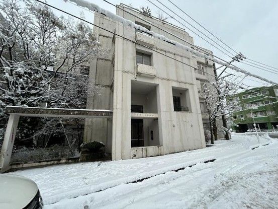 Renovated 2LDK Apartment for Sale in Kanazawa, Ishikawa - Thumbnail 3