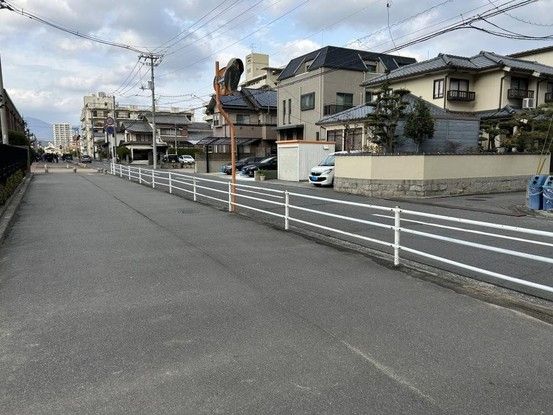 Renovated 3LDK Apartment 77sqm in Rakurakuen, Hiroshima - Thumbnail 4