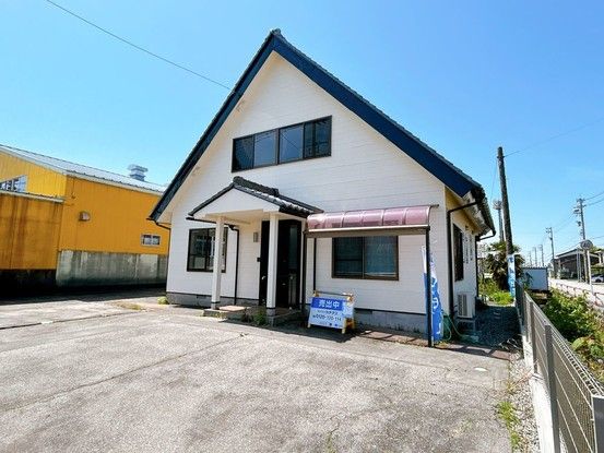 Renovated 3SLDK House in Namerikawa, Toyama - 113 sqm - Thumbnail 2