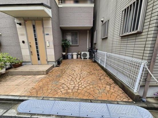 4LDK House for Sale in Higashiosaka, Osaka - 79 sqm - Thumbnail 3