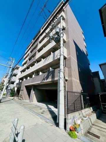 1R Apartment for Sale in Nishiyodogawa, Osaka City - Thumbnail 2