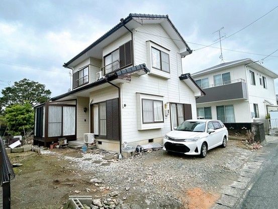 3LDK Renovated House in Fukude, Iwata City, Shizuoka - Thumbnail 2