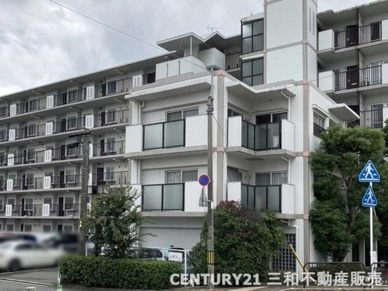 Renovated 2LDK Apartment in Fushimi, Kyoto City - Thumbnail 2