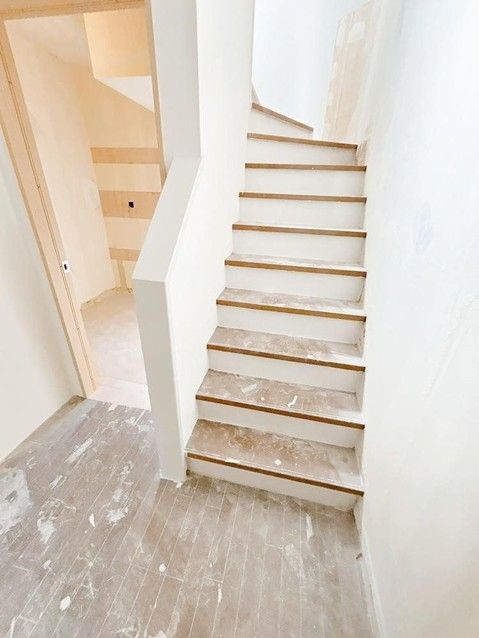 Renovated 5SLDK House on Corner Lot in Funabashi, Chiba - Thumbnail 2