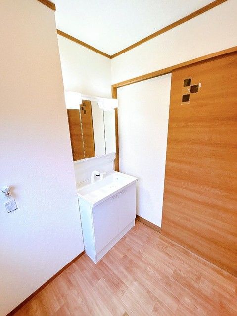 Renovated 5SLDK House in Yamagata City with Parking - Thumbnail 2