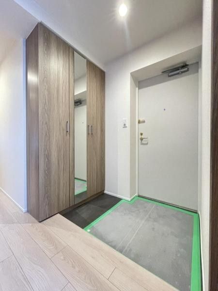 4LDK Apartment for Sale in Chuo-ku, Sapporo - 93.85 sqm - Thumbnail 3