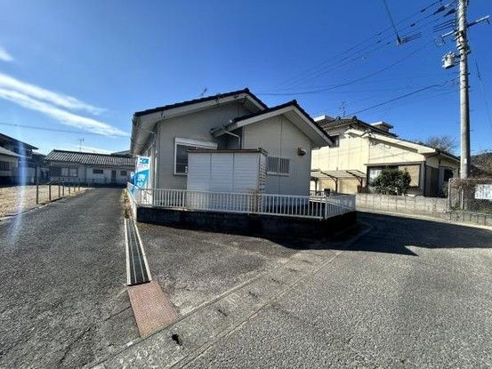 Renovated 3LDK House for Sale in Kirishima, Kagoshima - Thumbnail 2