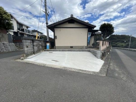 Renovated 4LDK House for Sale in Shimonoseki, Yamaguchi - Thumbnail 3