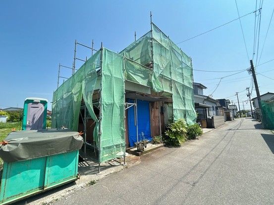 Renovated 2LDK House in Toyama City with Parking - Thumbnail 2