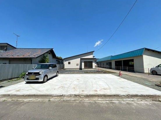 2SLDK House for Sale in Rokkasho, Aomori - 99.91 sqm - Thumbnail 2