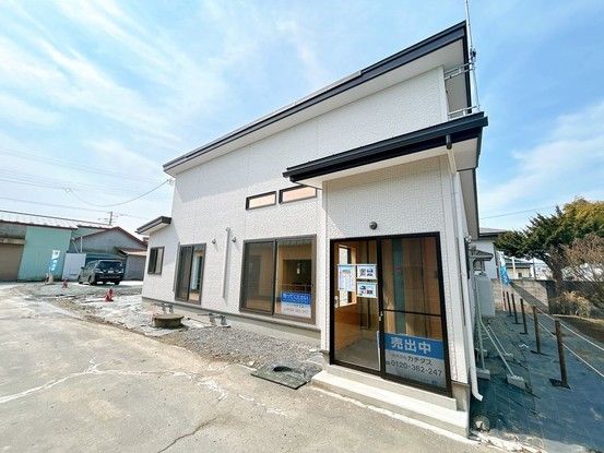 2SLDK House for Sale in Rokkasho, Aomori - 99.91 sqm - Thumbnail 3