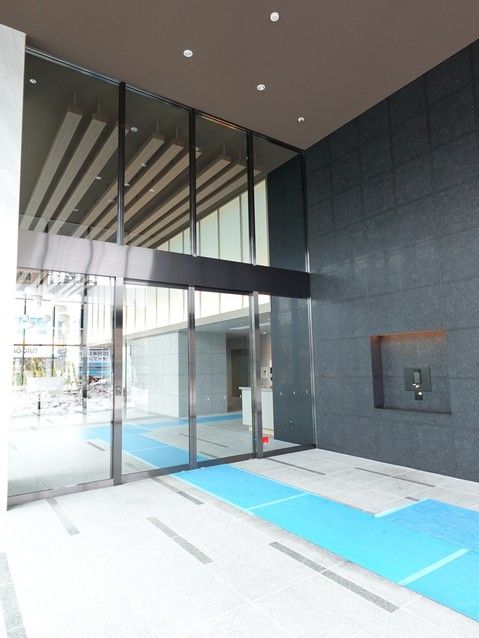3LDK Apartment in Iconic Tower Niigata Station, Niigata - Thumbnail 3
