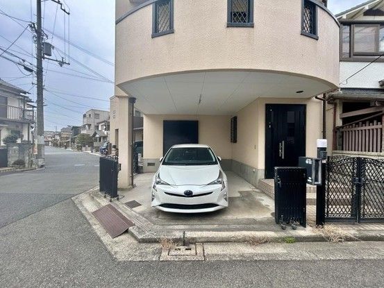 Renovated 6LDK House for Sale in Sakai-ku, Osaka - Thumbnail 3