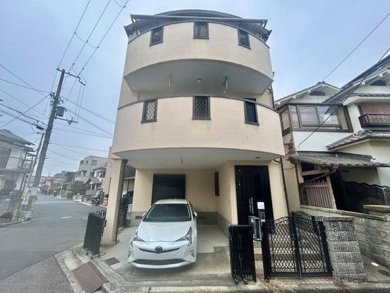 Renovated 6LDK House for Sale in Sakai-ku, Osaka - Thumbnail 4