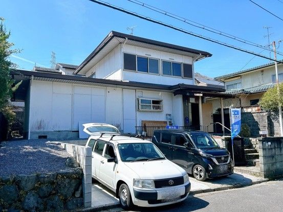 Renovated 5LDK House in Otsu with Garden and Parking - Thumbnail 2