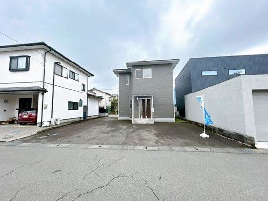 Renovated 2SLDK House for Sale in Sakai City, Fukui - Thumbnail 3