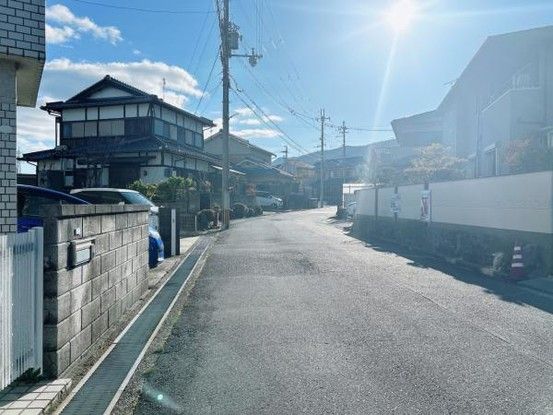 4LDK Detached House for Sale in Otsu, Shiga - Thumbnail 2