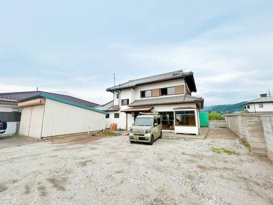 6SLDK Renovated House on Large Plot in Tomioka, Gunma - Thumbnail 2