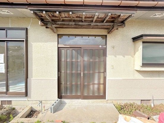 Renovated 5LDK House in Hanamaki, Iwate Near Ishidoriya Station - Thumbnail 2