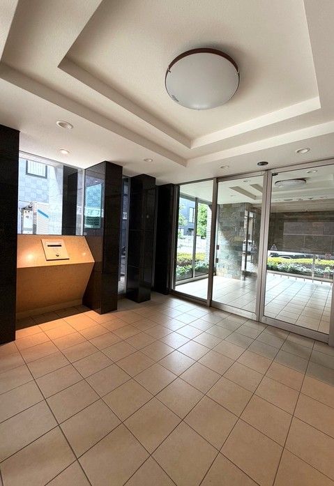 Royal Garden Takamatsu Station South 3LDK Apartment 74.91sqm - Thumbnail 4