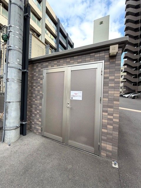 Royal Garden Takamatsu Station South 3LDK Apartment 74.91sqm - Thumbnail 3