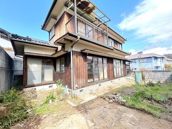 Renovated 4LDK House in Matsuyama, Ehime – 107.47m² - Thumbnail 4