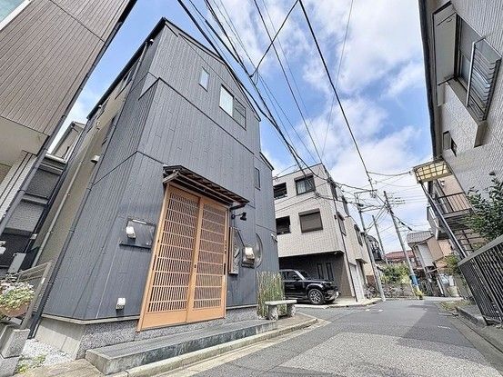 3LDK 3-Storey House for Sale in Adachi Ward, Kita-Senju - Thumbnail 3