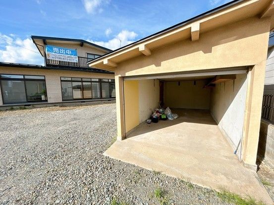 Renovated 4LDK House in Morioka with 342 sqm Lot - Thumbnail 4