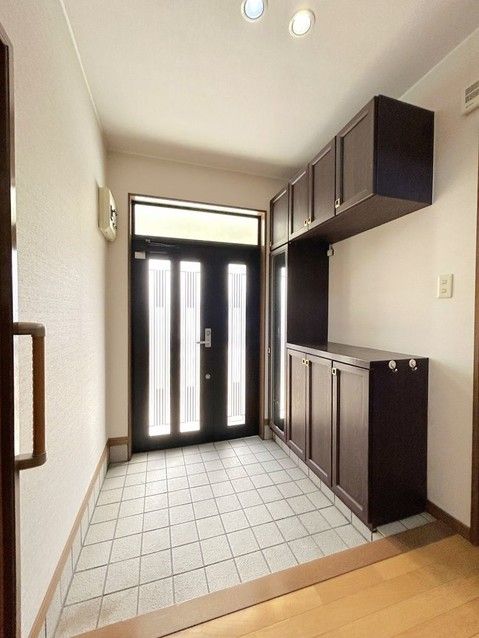 Renovated 4SLDK House on Corner Lot in Hirosaki, Aomori - Thumbnail 4
