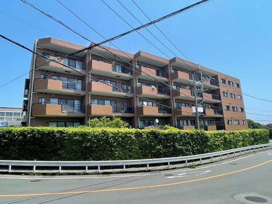 1K Apartment in Yugawara Town, Kanagawa - 4.5 Million Yen - Thumbnail 3