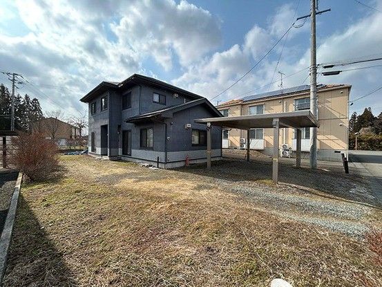 4LDK Detached House for Sale Near Rokuhara Station, Kanegasaki - Main Image