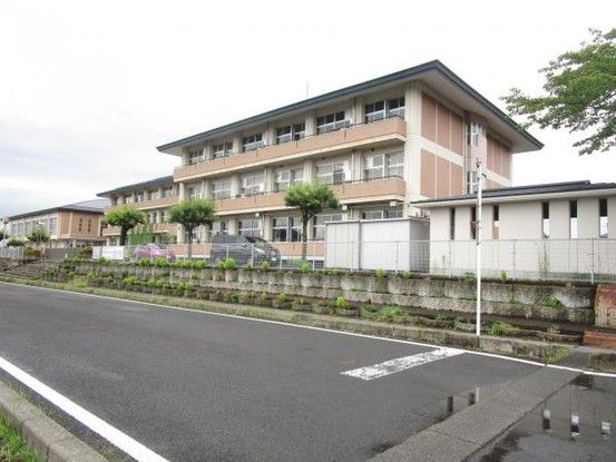 Renovated 6SLDK House for Sale in Fukushima City - Thumbnail 3