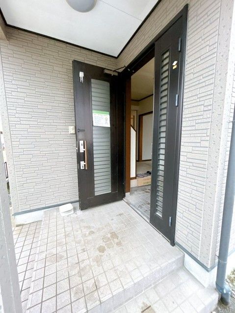 Renovated 4LDK House for Sale in Oyama, Tochigi - Thumbnail 2