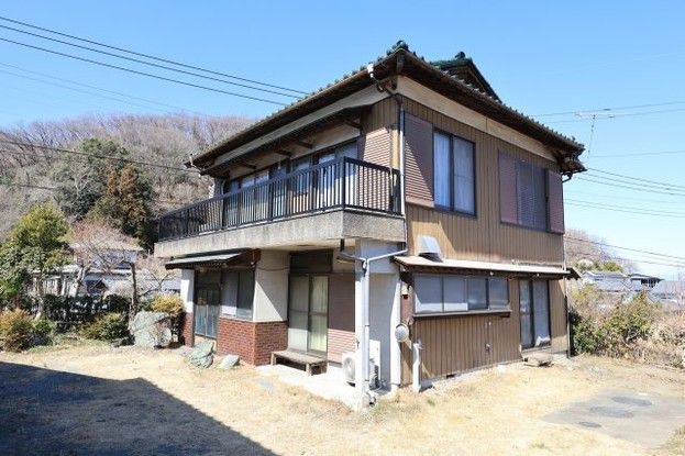 Traditional Japanese House with Doma & Mountain Views in Fujioka - Thumbnail 2