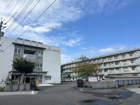 Renovated 4LDK House in Saiki, Oita - 104.68 sqm - Thumbnail 2