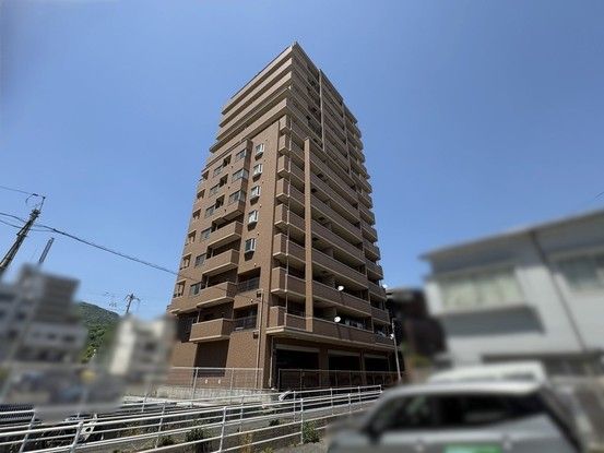 3LDK Apartment for Sale in Kure City, Hiroshima - Thumbnail 2
