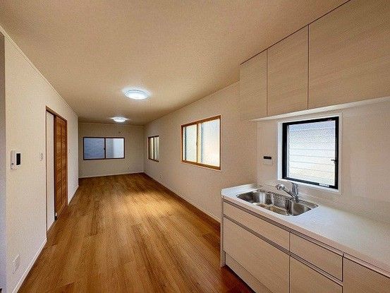Renovated 3LDK House in Akashi, Hyogo - Thumbnail 4