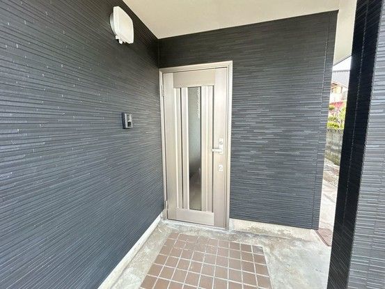 Renovated 3LDK House in Shimonoseci, Yamaguchi – 91m² - Thumbnail 4
