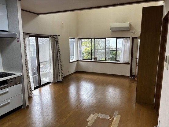 5LDK Detached House in Kannon Dai, Hiroshima City - 142m² - Thumbnail 2
