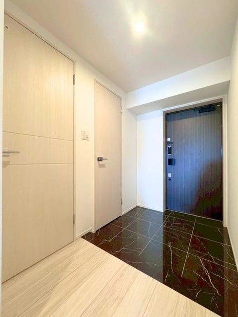 Modern 2LDK Apartment in Togitsu-cho, Nagasaki - Thumbnail 2