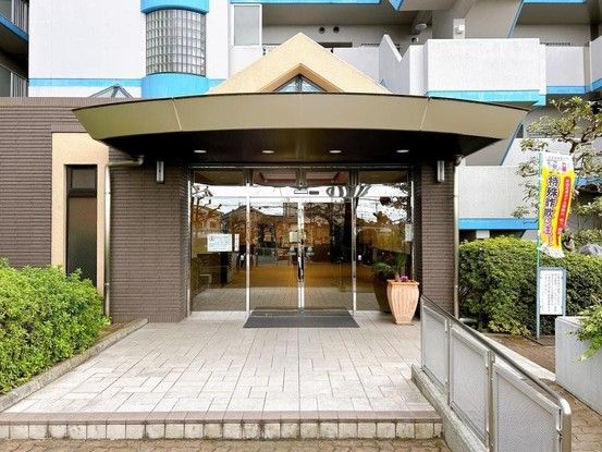 Renovated 2SLDK Apartment in Kakogawa, Hyogo - 73.76m² - Thumbnail 4