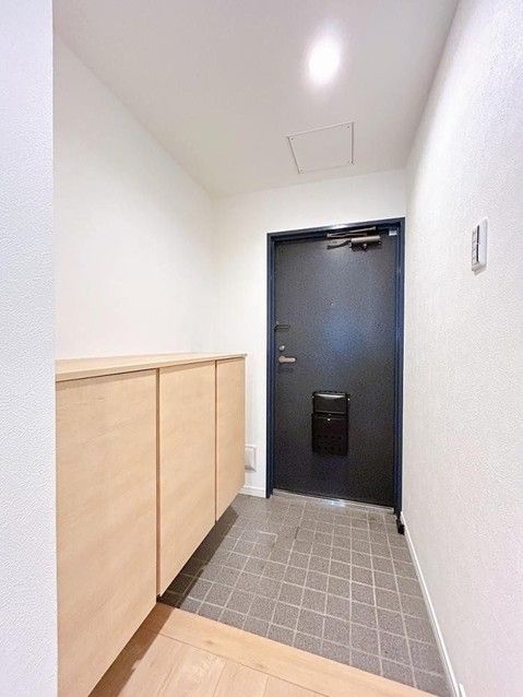 Renovated 2SLDK Apartment in Kakogawa, Hyogo - 73.76m² - Thumbnail 3